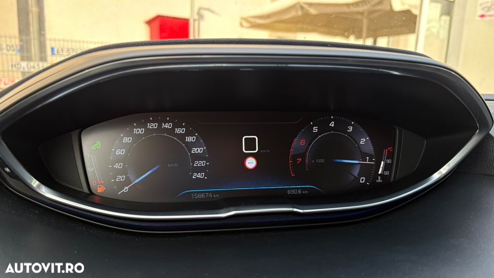 Peugeot 3008 - 20
