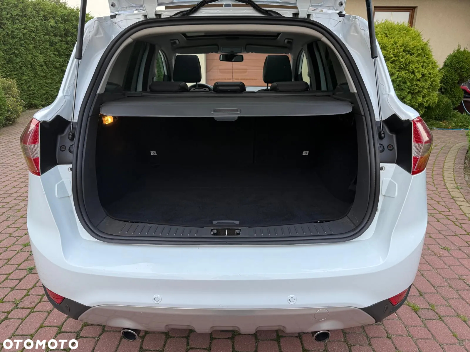 Ford Kuga 2.0 TDCi 4x4 Titanium - 11
