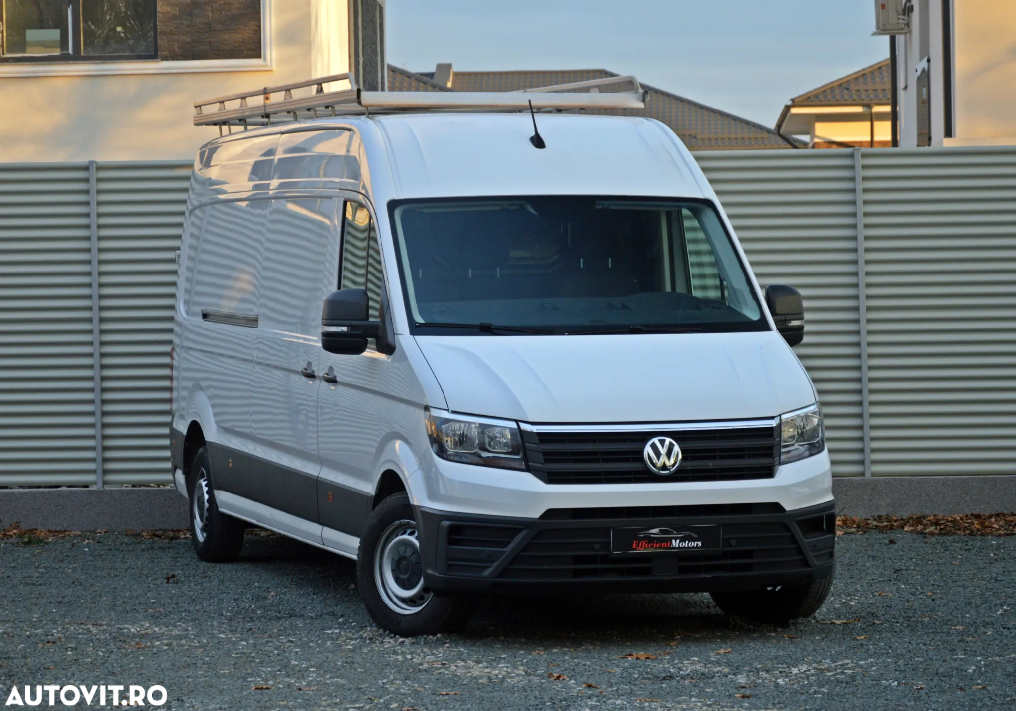 Volkswagen Crafter - 2