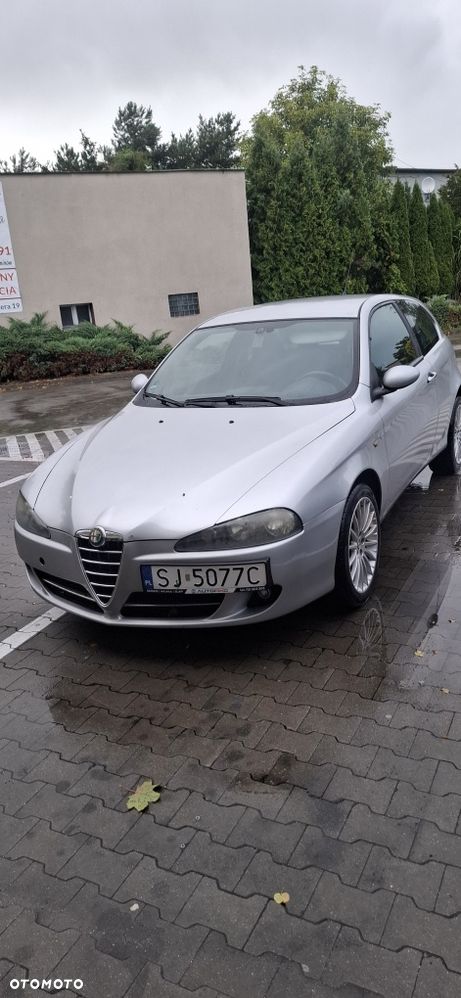 Alfa Romeo 147 - 3
