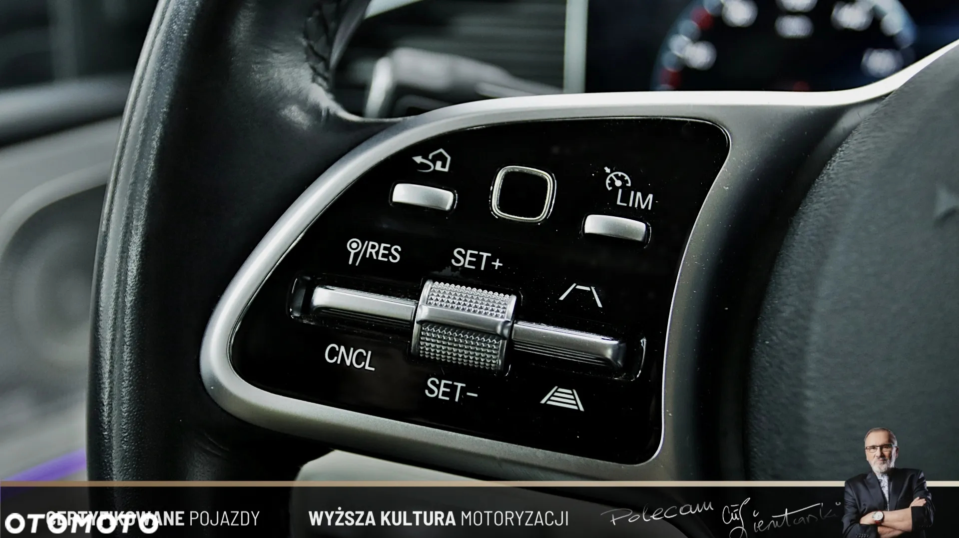 Mercedes-Benz GLE - 22