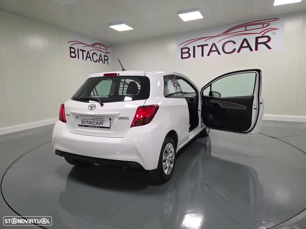 Toyota YARIS BIZZ 1.4 D-4D 90CV IVA DEDUTIVEL - 39
