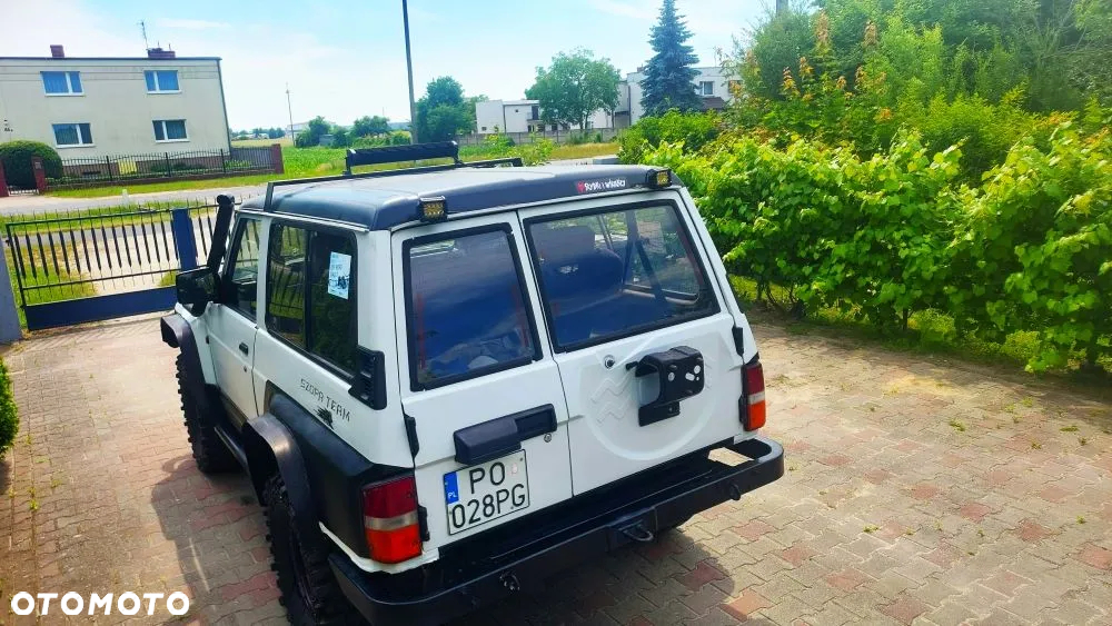 Nissan Patrol - 10
