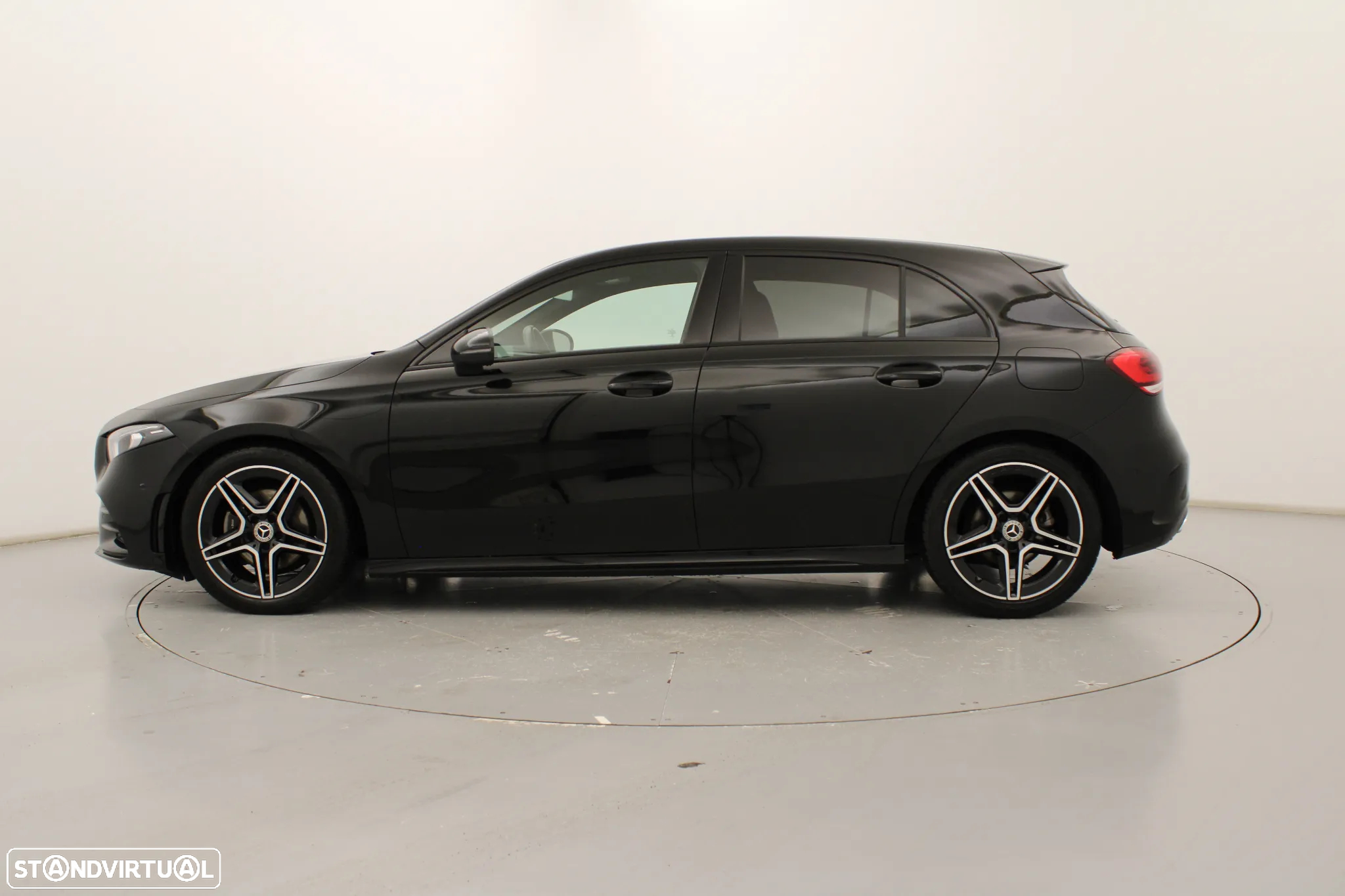 Mercedes-Benz A 180 d AMG Line Aut. - 12