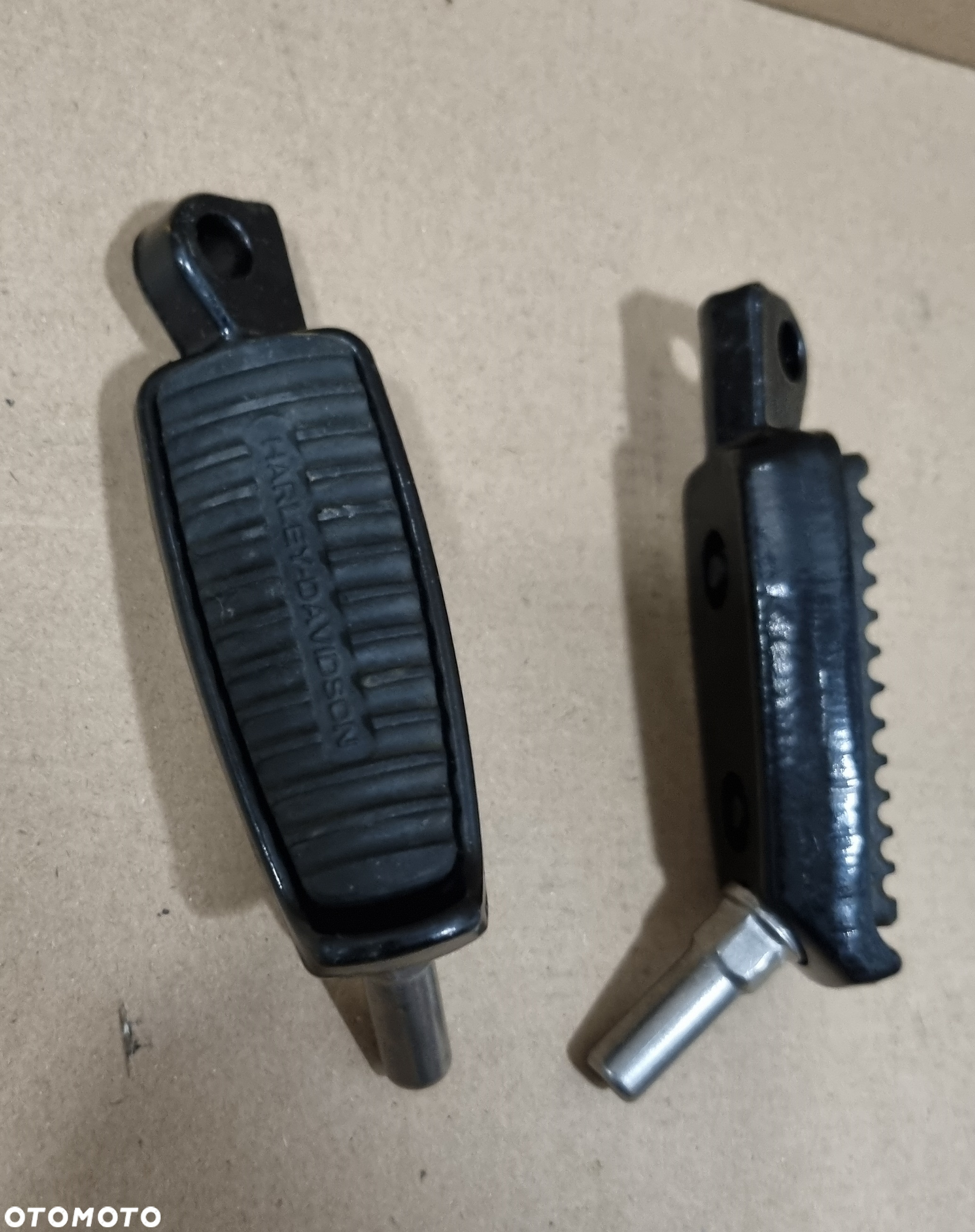 Harley Davidson Sportster V-Rod podnózek set stopka prawy lewy - 2