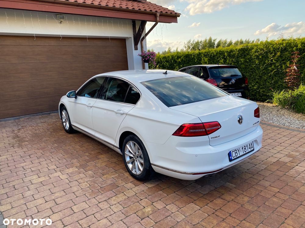 Volkswagen Passat 2.0 TDI BMT Highline DSG - 12