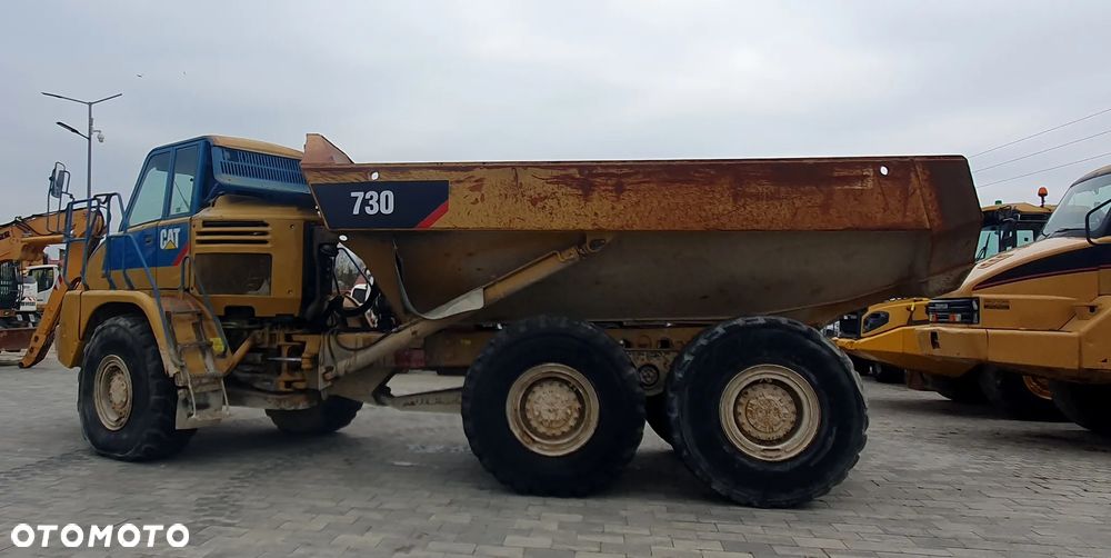 Caterpillar 730 - 7