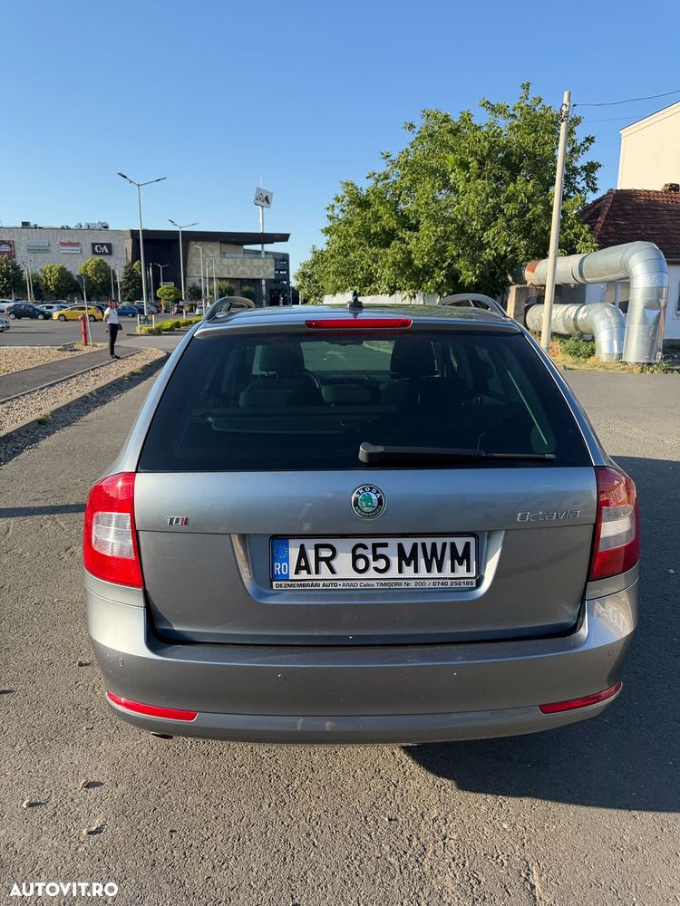 Skoda Octavia 2.0 TDI DPF Ambition - 4