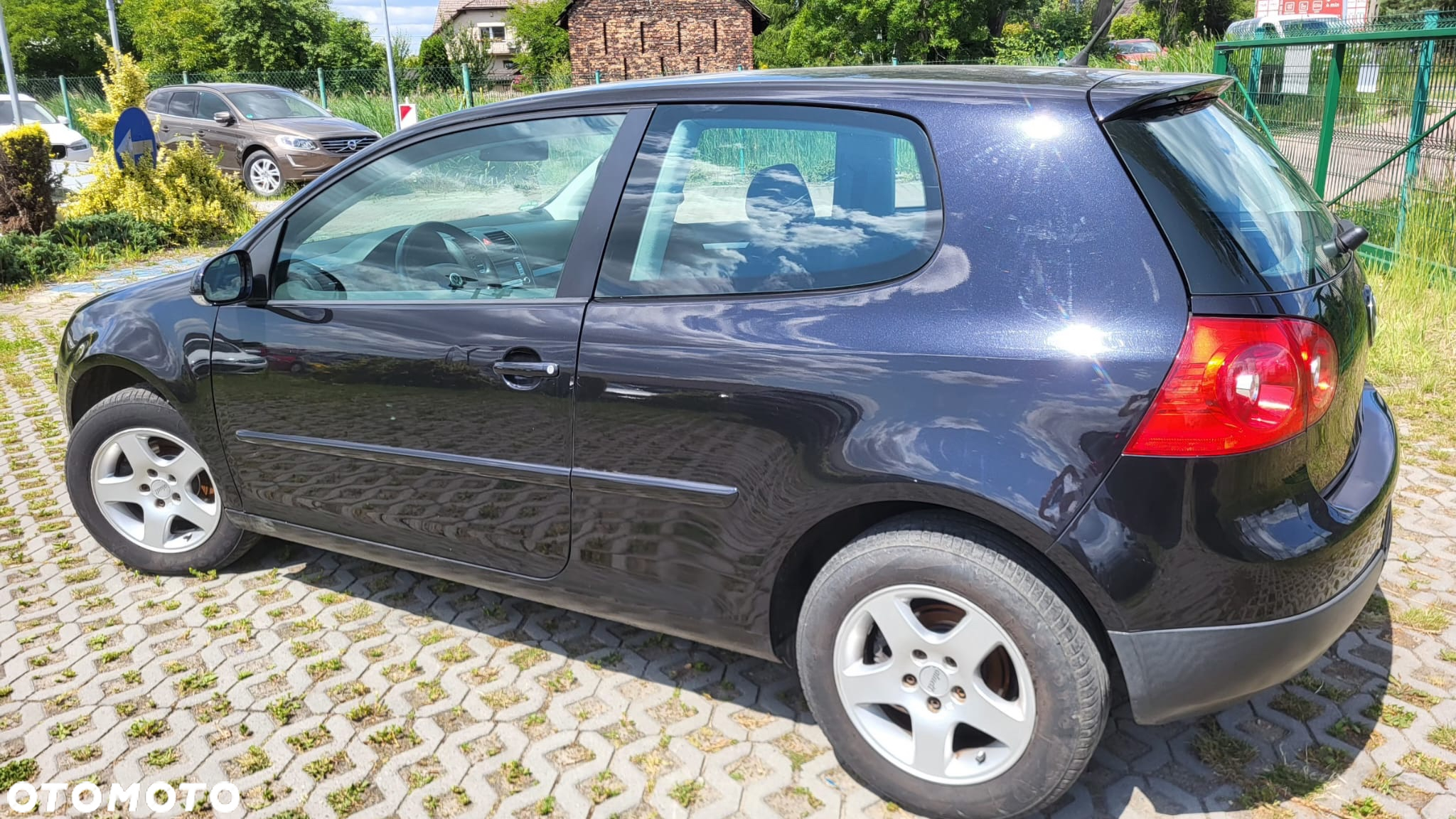 Volkswagen Golf - 32