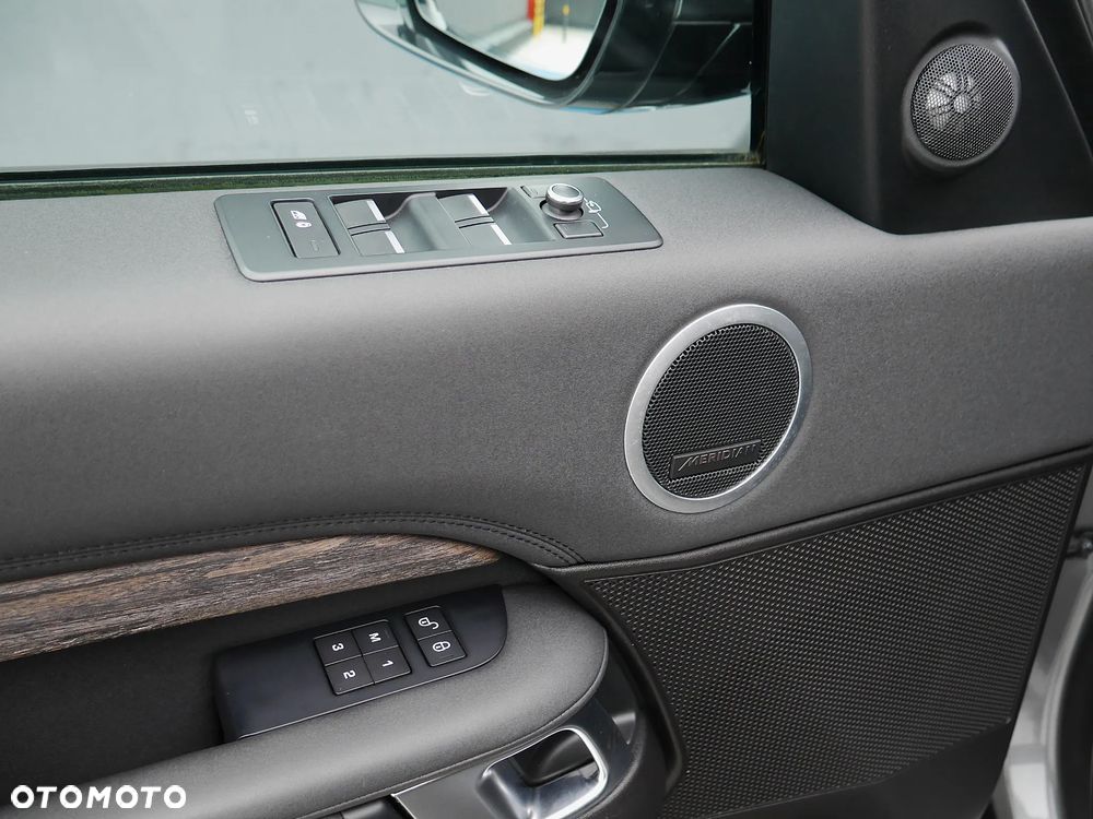 Land Rover Discovery 2.0 SD4 HSE - 22