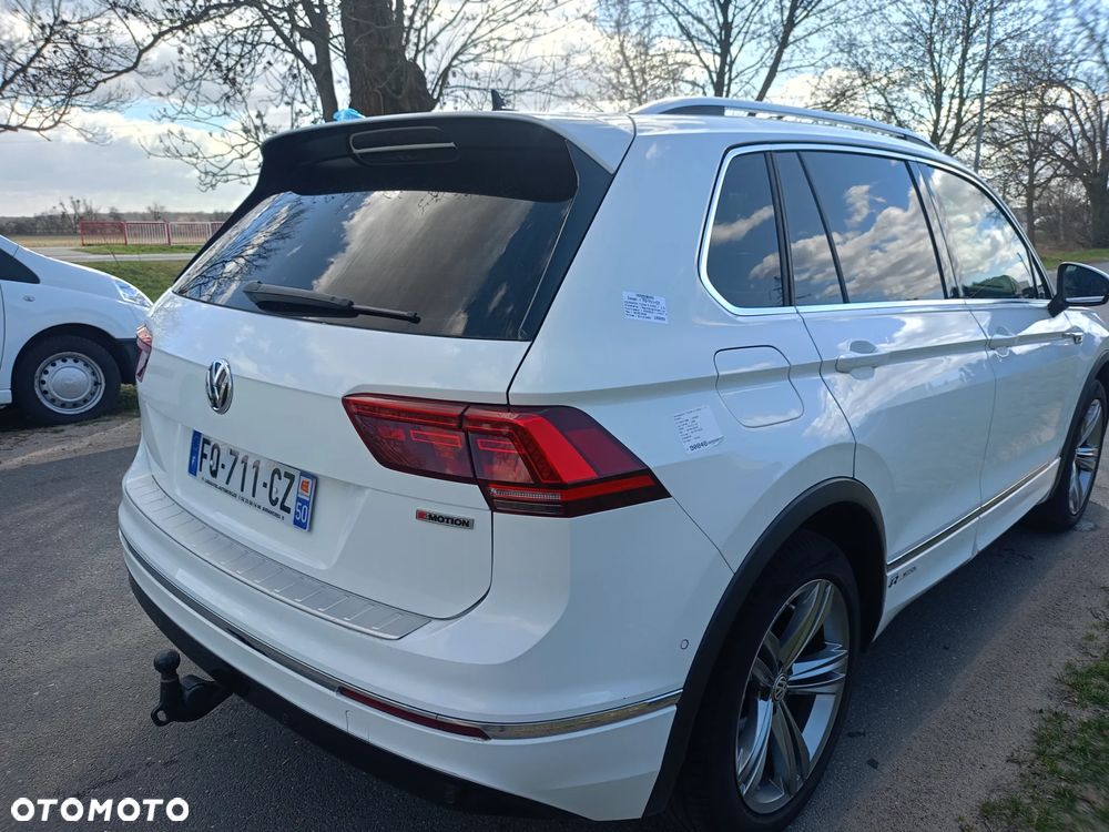 Volkswagen Tiguan 2.0 TDI SCR 4MotION DSG R-Line - 3