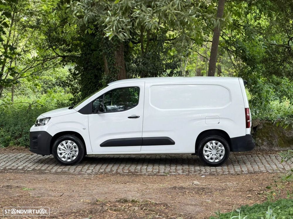Citroën Berlingo 1.5 BlueHDi XL S&S EHZ EAT8 Control Variospace - 4