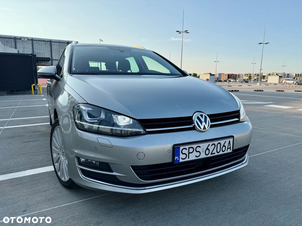 Volkswagen Golf 2.0 TDI (BlueMotion Technology) Highline - 2