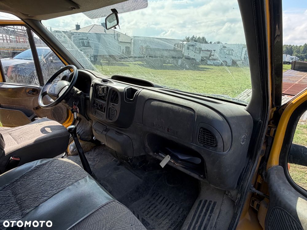 Ford Transit - 18