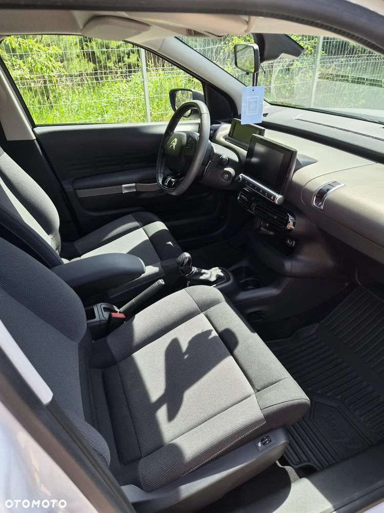 Citroën C4 Cactus - 11