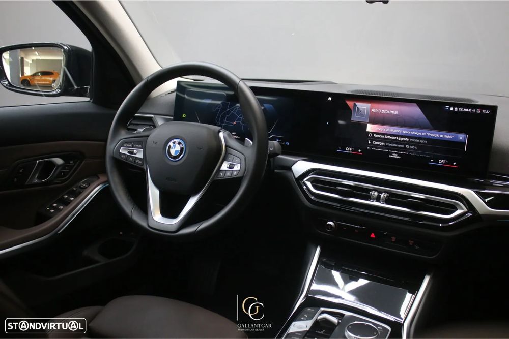 BMW 330 e Touring xDrive Aut. - 35