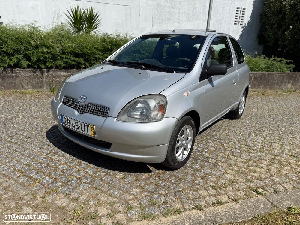 Toyota Yaris 1.4 D-4D Sol TA - 1