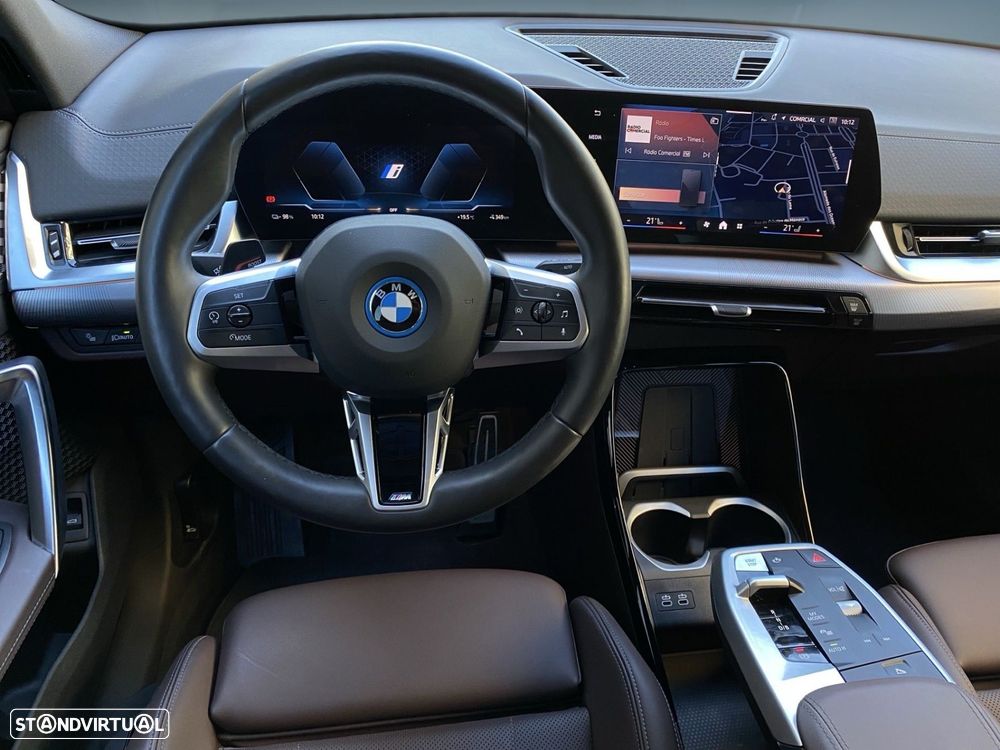 BMW iX2 eDrive20 Pack Desportivo M Pro - 5