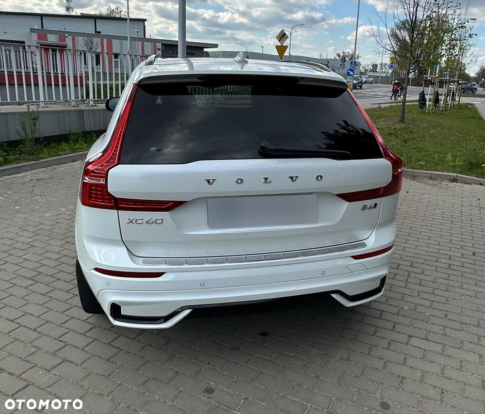 Volvo XC 60 B6 B AWD R-Design - 21