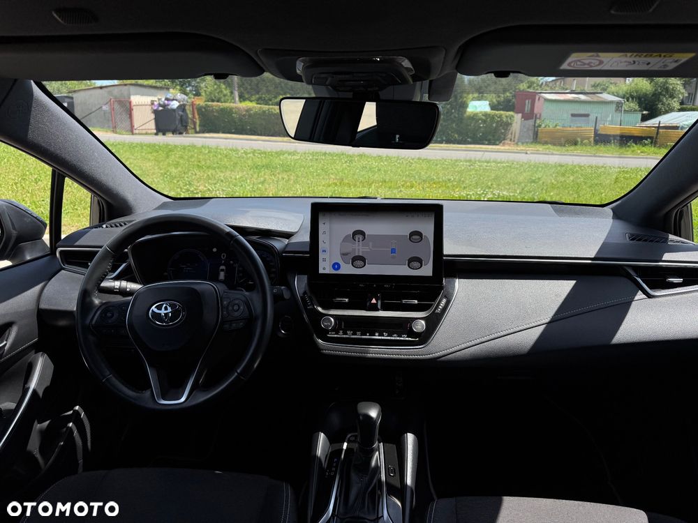 Toyota Corolla - 16