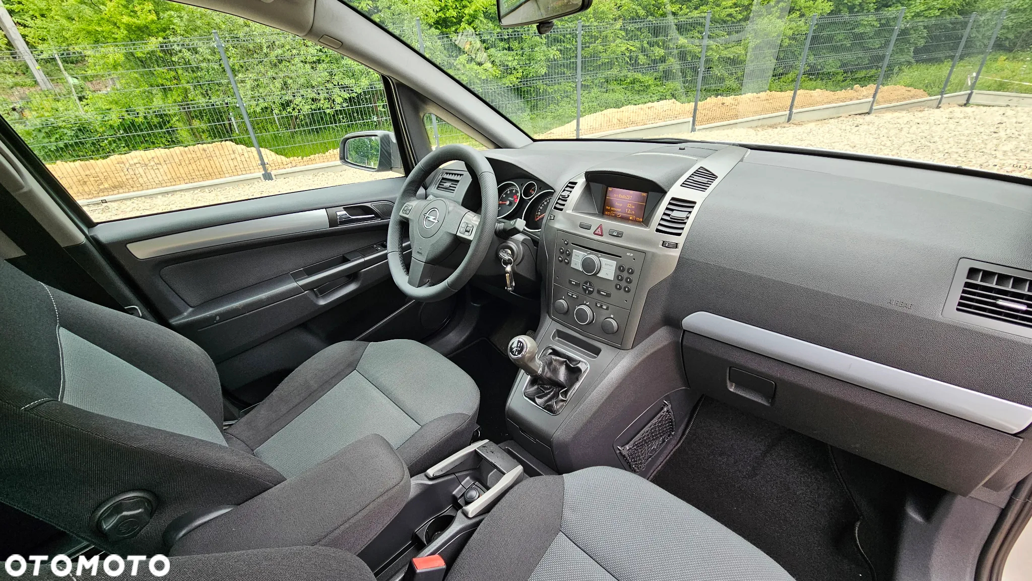 Opel Zafira 1.8 Active - 38