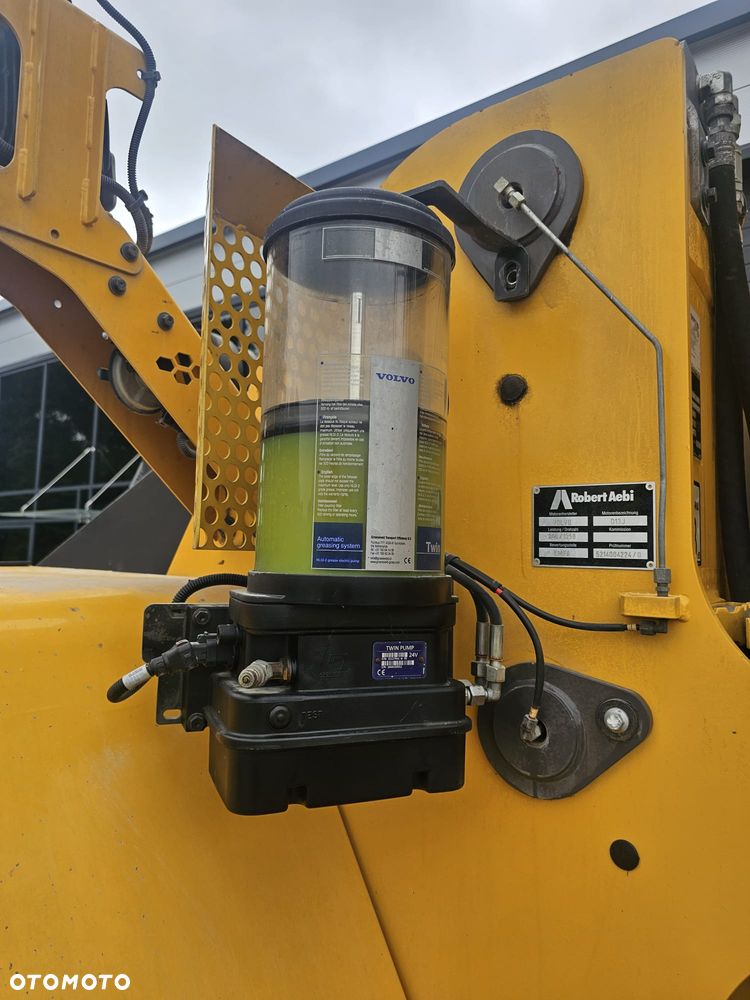 Volvo L180H 2017r WAGA 3 Sekcja - 17