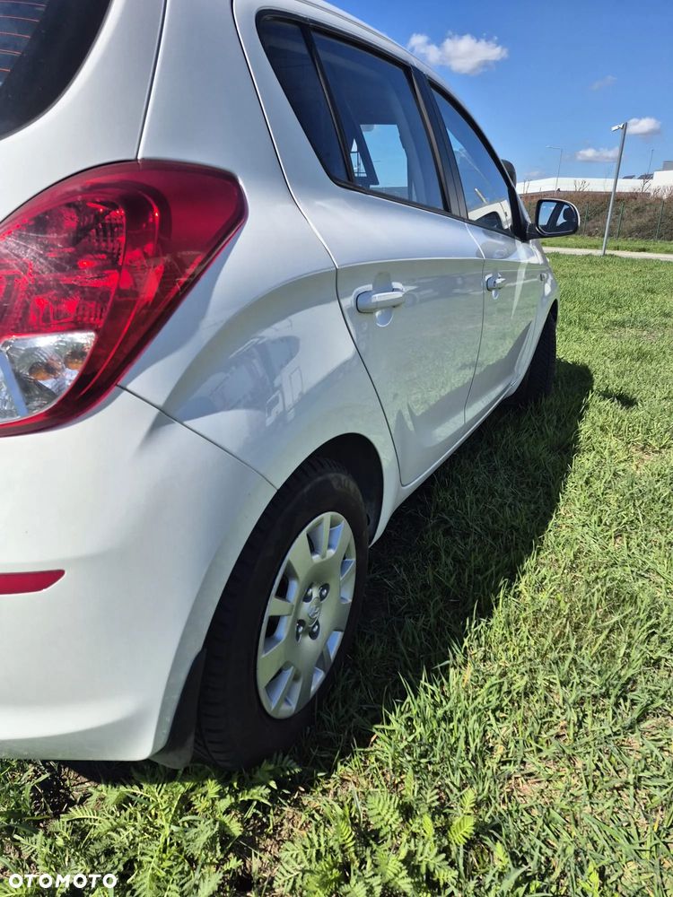 Hyundai i20 1.25 Classic - 10