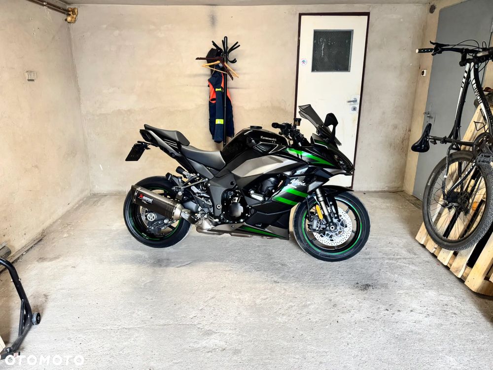 Kawasaki Ninja 1000 SX - 3