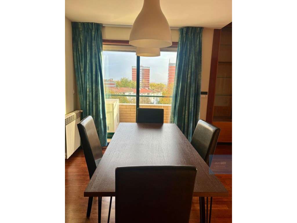Apartamento T3 no Porto - Grande imagem: 5/23