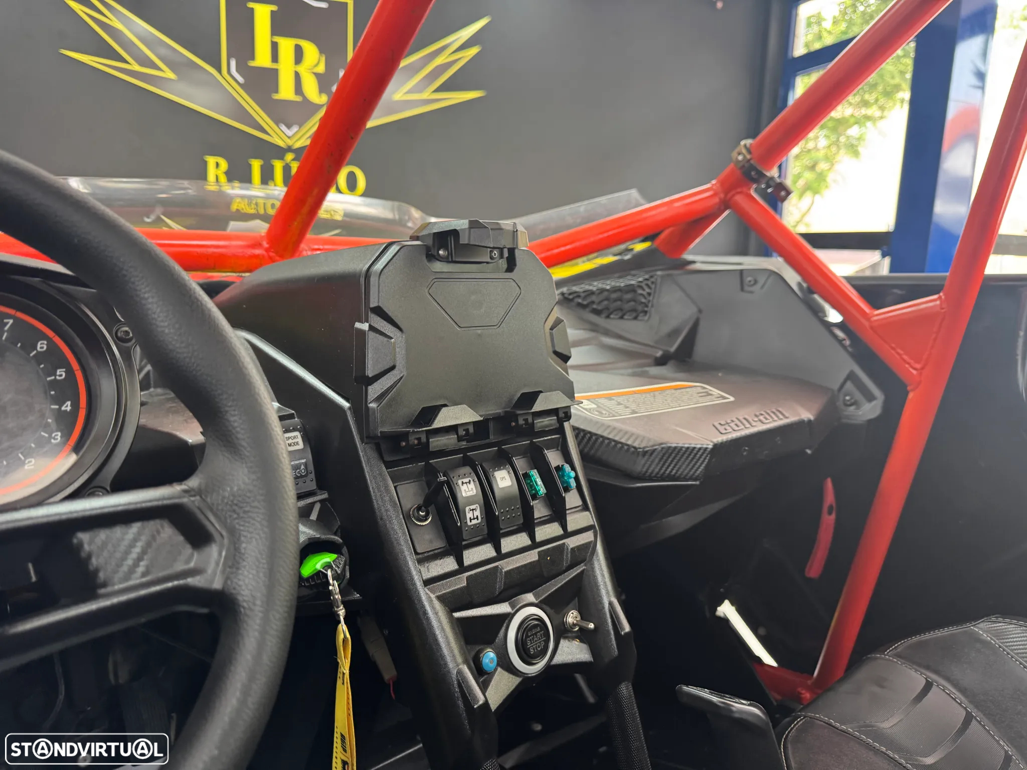 Can-Am Maverick X3 XRS - 23