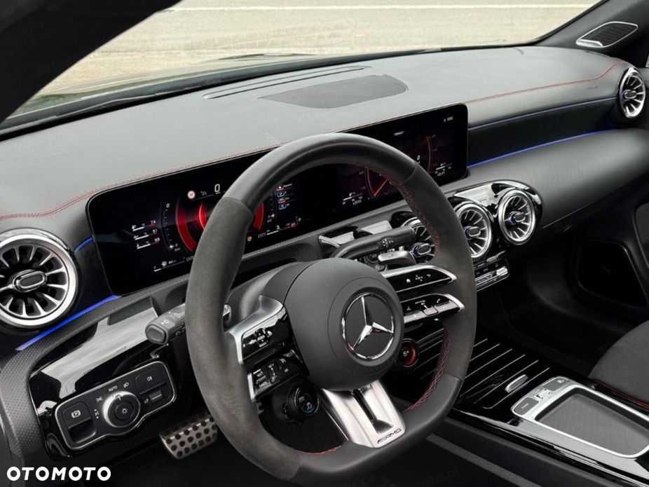 Mercedes-Benz Klasa A 45 S AMG 4-Matic 8G-DCT - 17