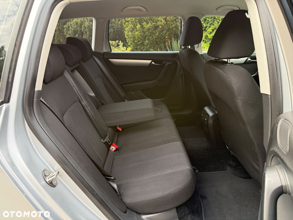Volkswagen Passat Variant 1.4 TSI Trendline - 14