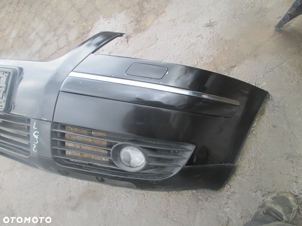 zderzak Passat B5 FL LC9Z - 2