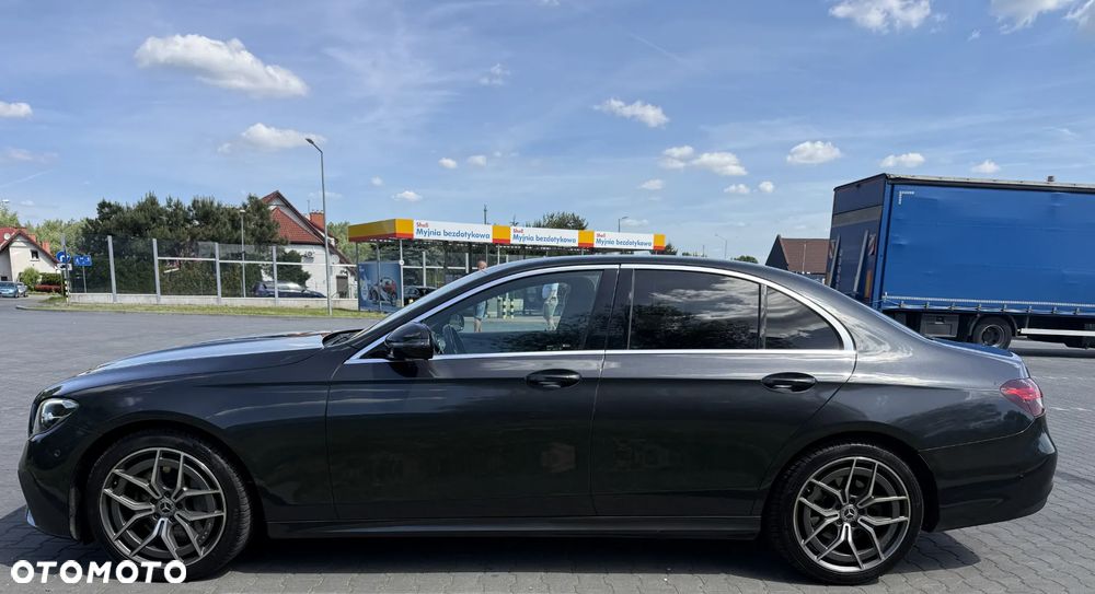 Mercedes-Benz Klasa E 220 d 4-Matic AMG - 12