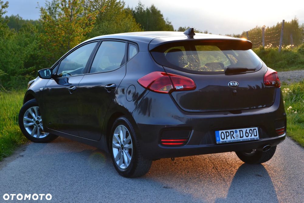 Kia Ceed 1.6 GDI Edition 7 - 14