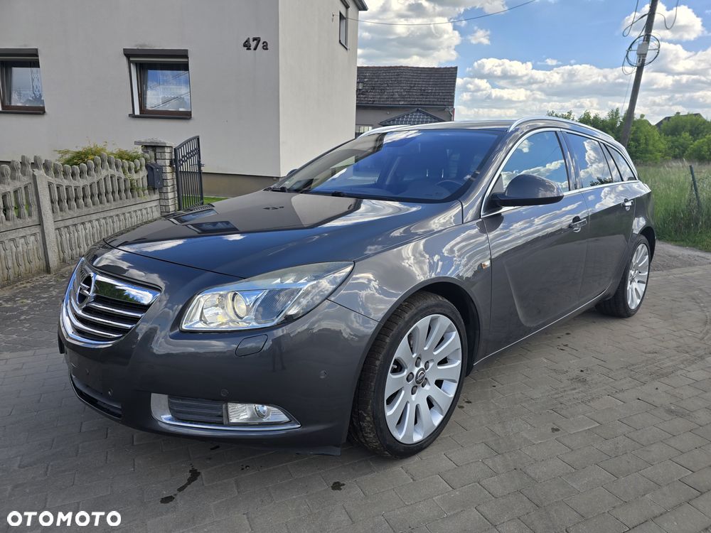 Opel Insignia - 1