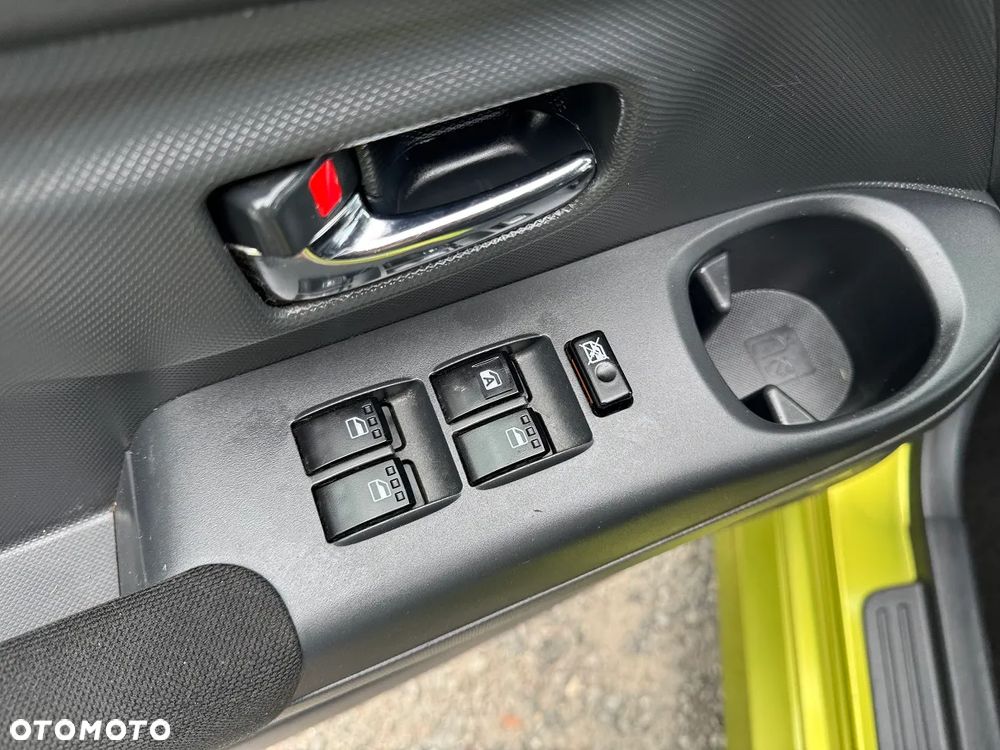 Daihatsu Materia - 29