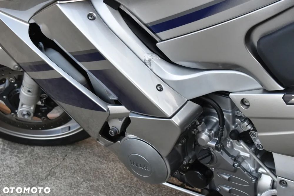 Yamaha FJR - 20