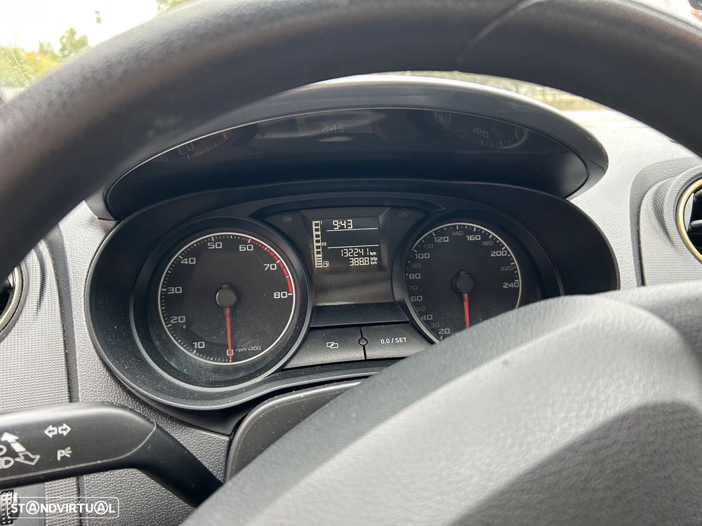SEAT Ibiza - 4