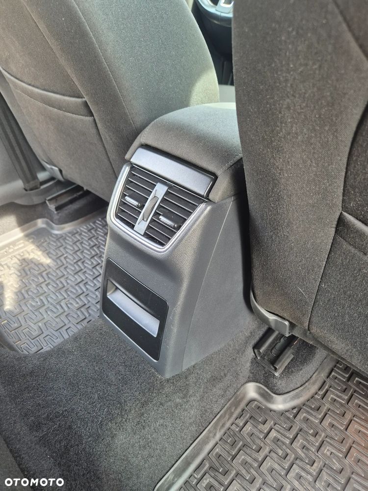 Skoda Octavia 1.6 TDI SCR Ambition - 36