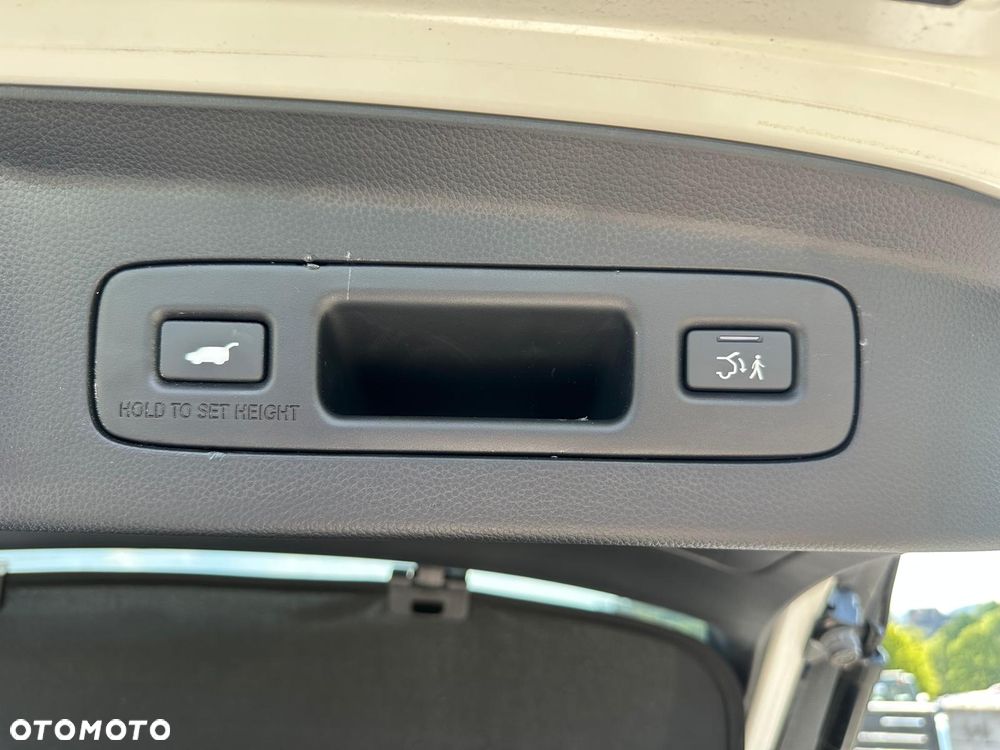 Honda HR-V 1.5 i-MMD Advance CVT - 23