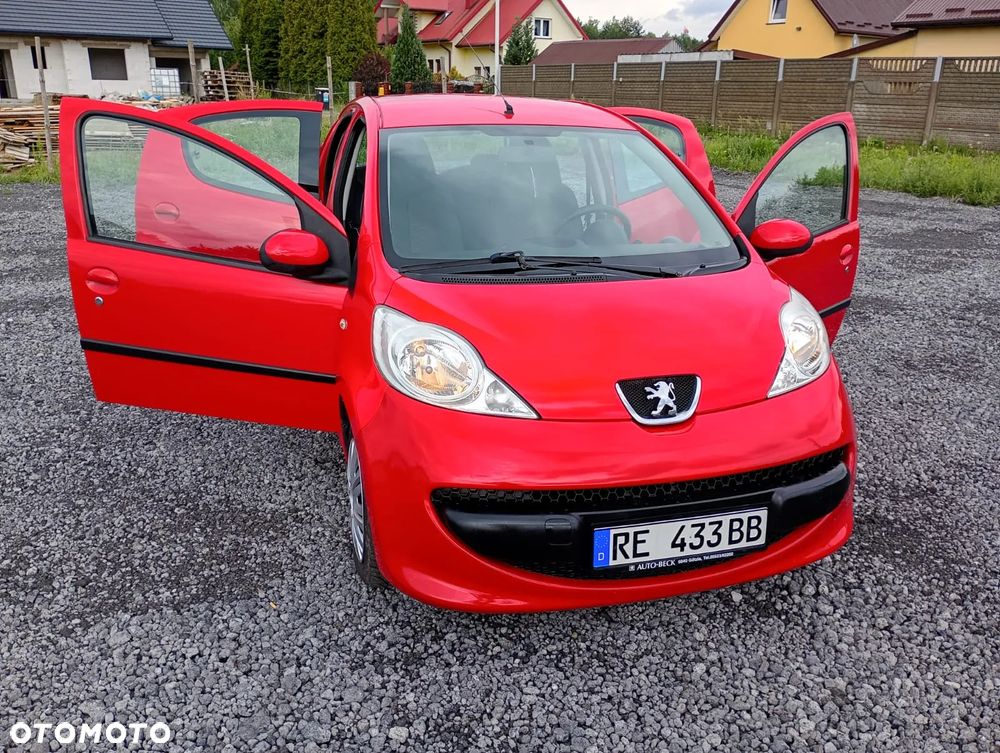 Peugeot 107 1.4 HDI Trendy - 2
