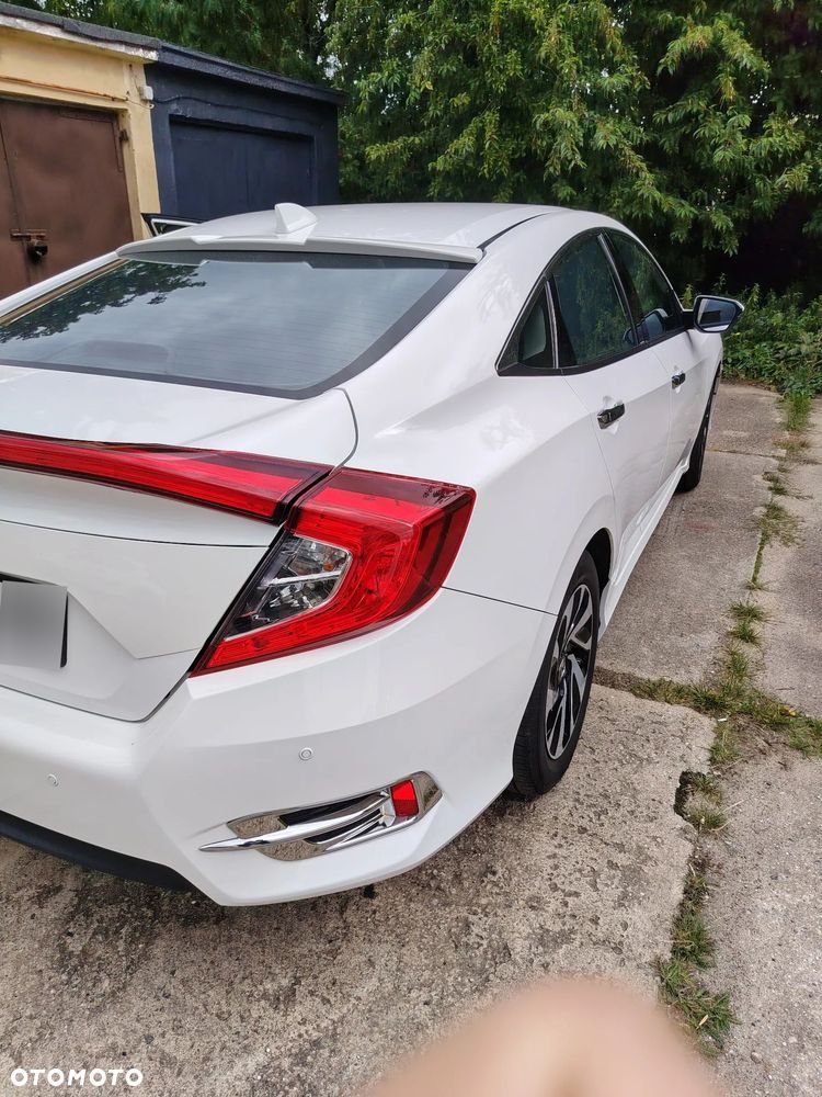 Honda Civic 1.5 T Comfort - 11