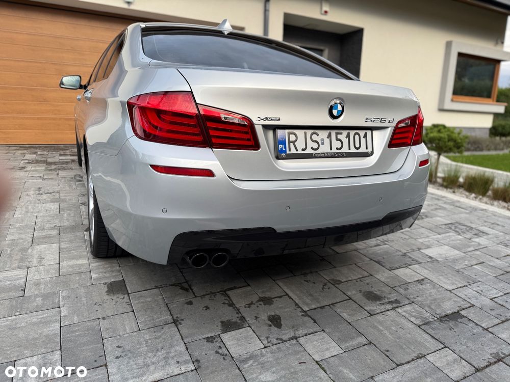 BMW Seria 5 525d xDrive - 8