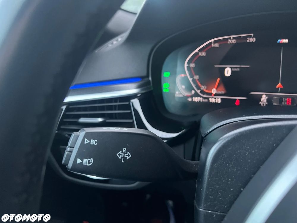 BMW Seria 5 520d xDrive M Sport sport - 21