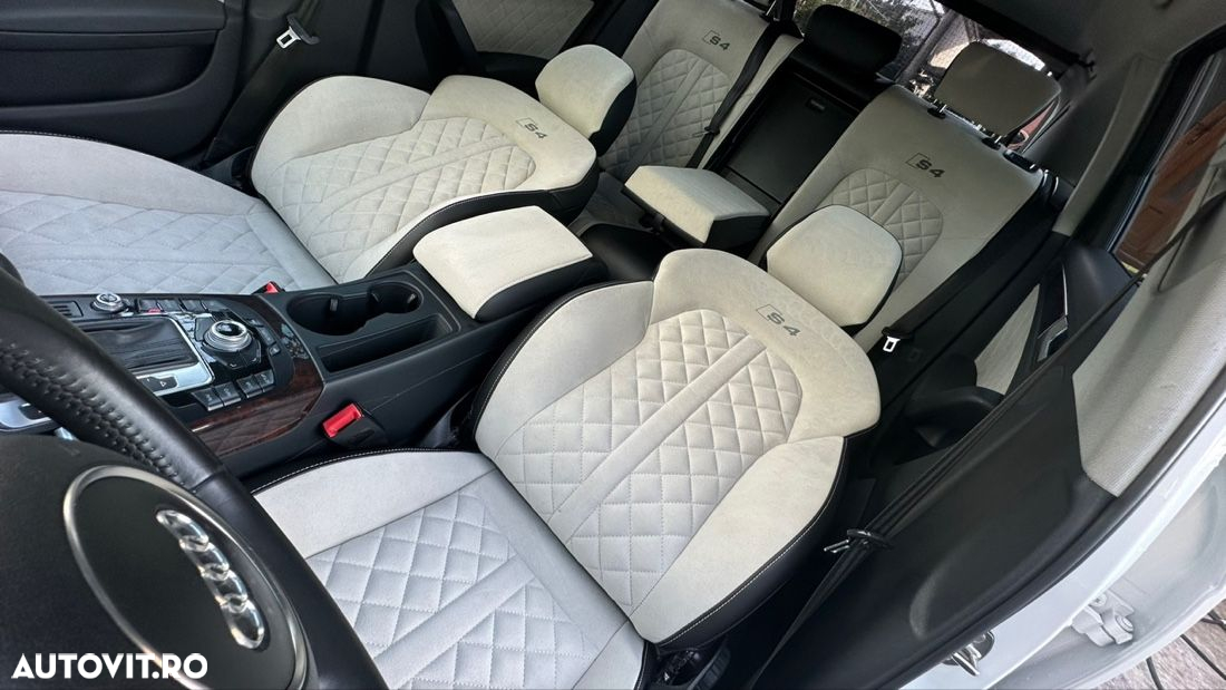 Audi A4 - 5