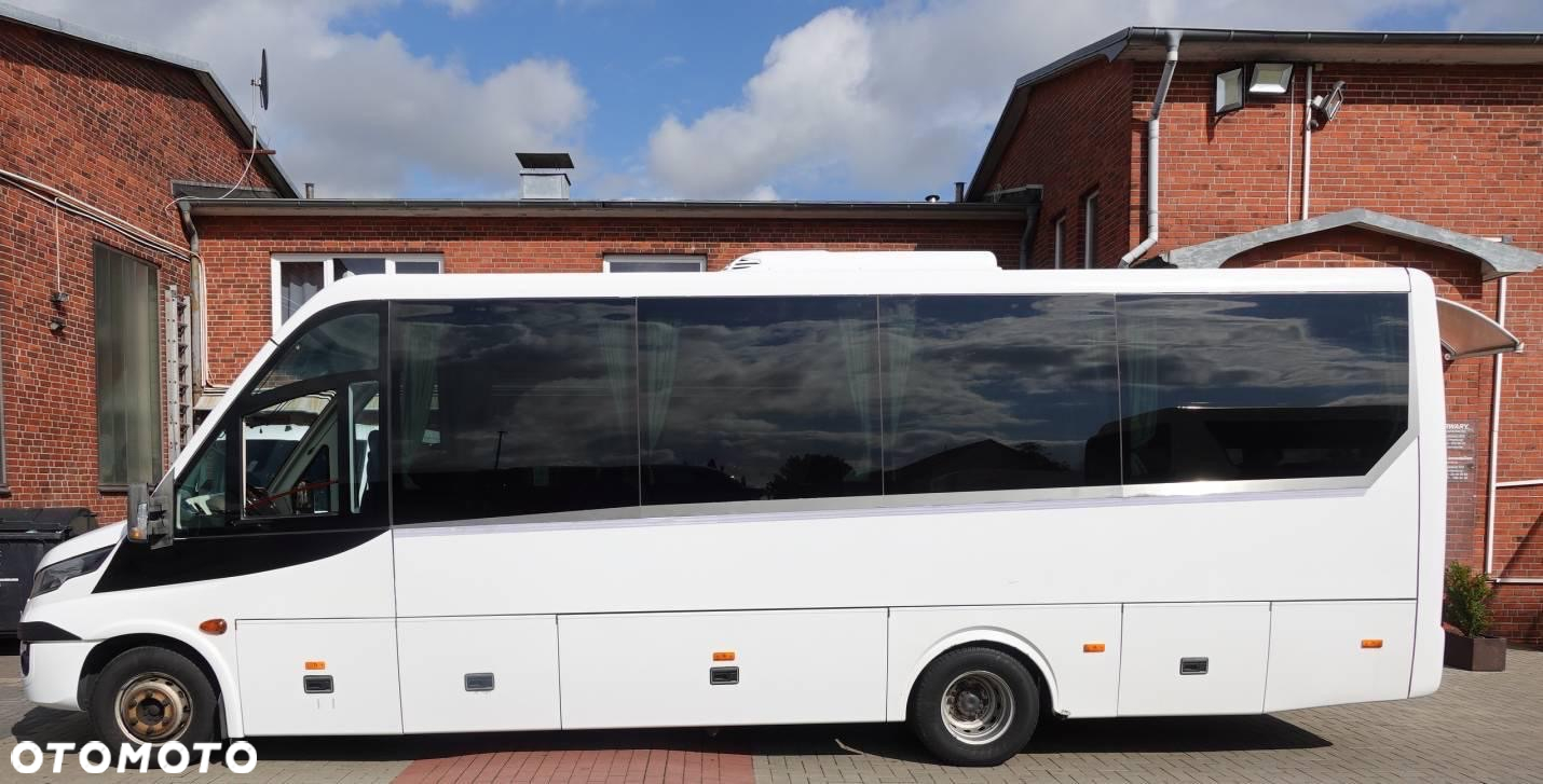 Iveco 70C18 - 6