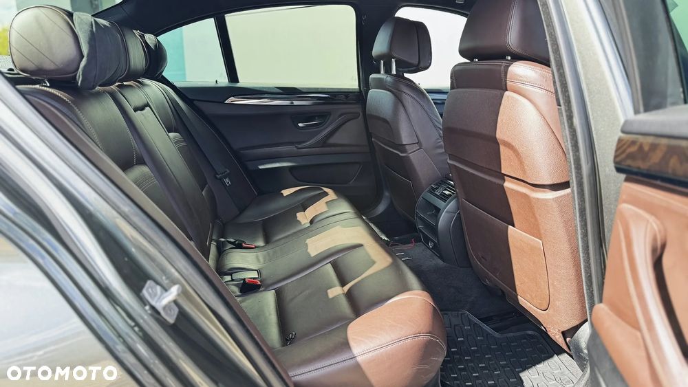 BMW Seria 5 525d xDrive Luxury Line - 8