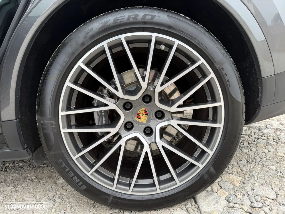 Porsche Cayenne Coupé E-Hybrid Tiptronic S Platinum Edition - 19
