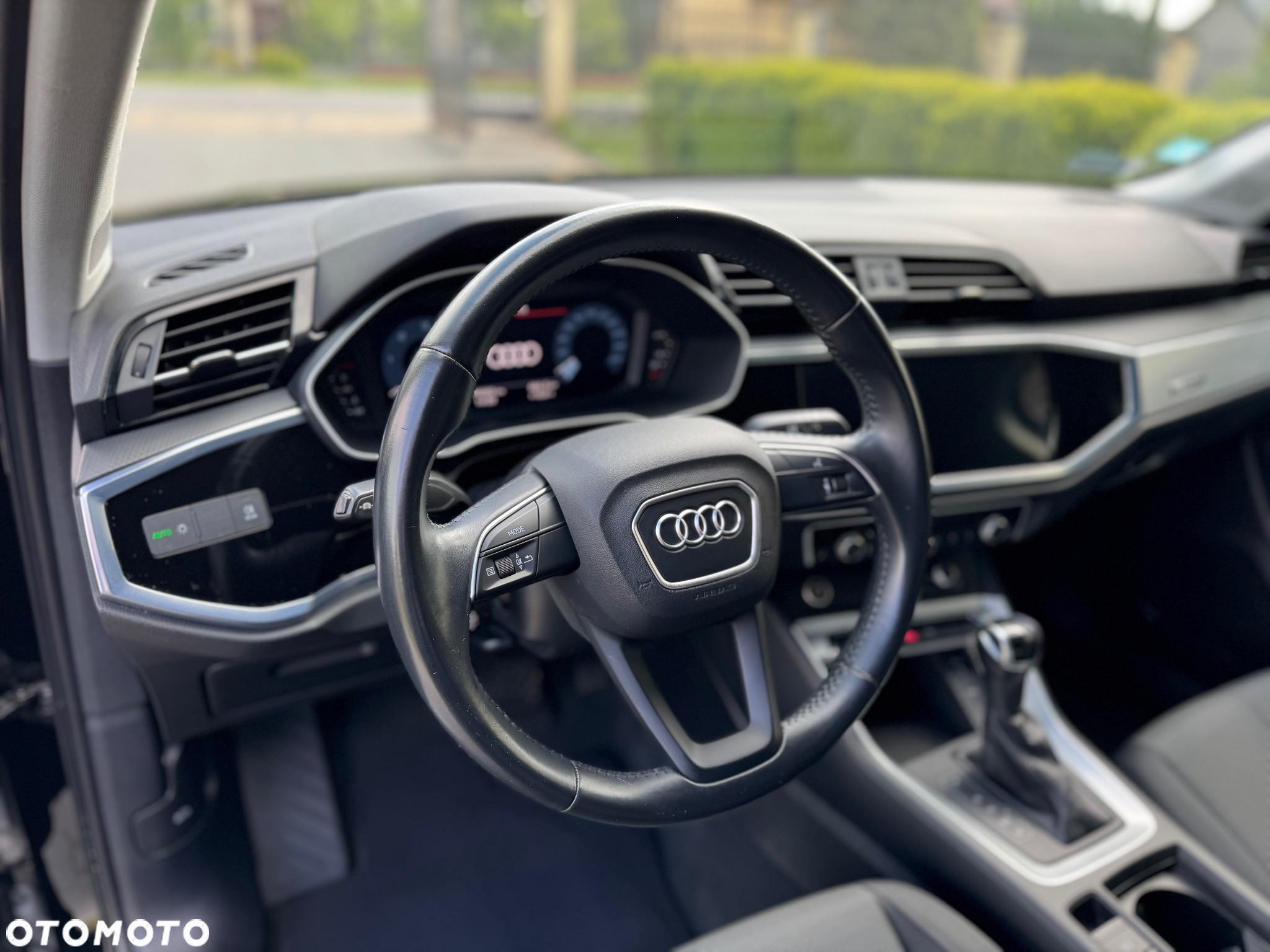 Audi Q3 35 TDI S tronic - 13